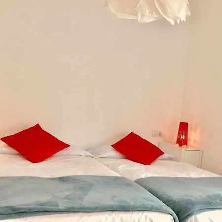 Le Family Palms Private Oasis With Terrace & Bbq