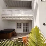 Le Family Palms Patio Jacuzzi By Bayside Διαμέρισμα Playa Honda (Lanzarote)